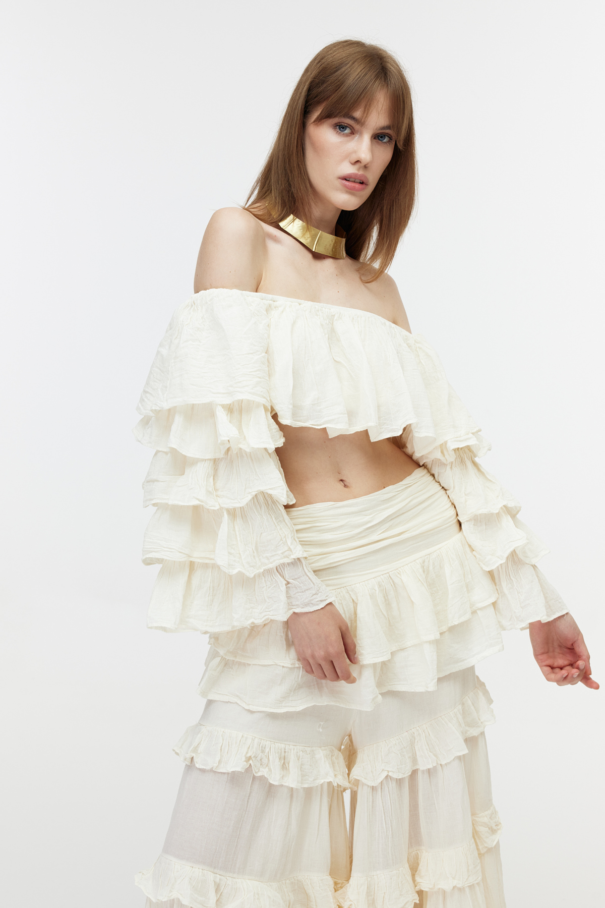 Ekru volanlı cotton bolero